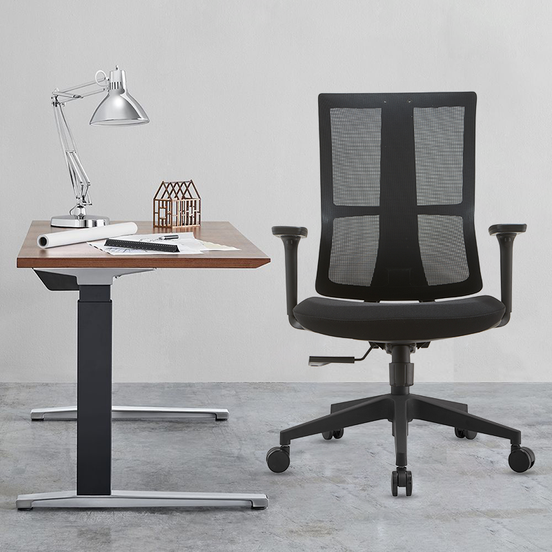 black office chair by office table