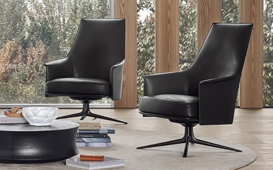 modern-armchairs-in-modern-interior