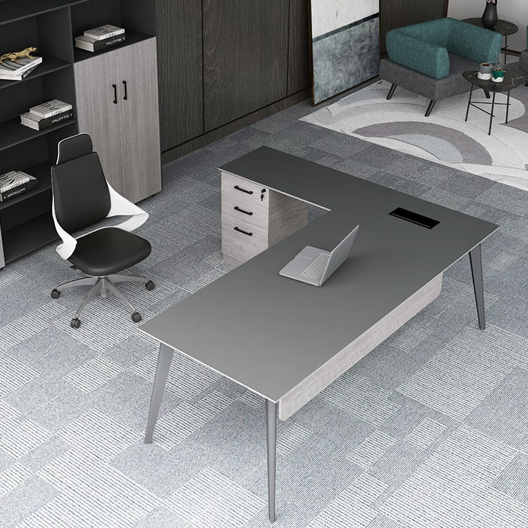 modern-office-desk-in-interior
