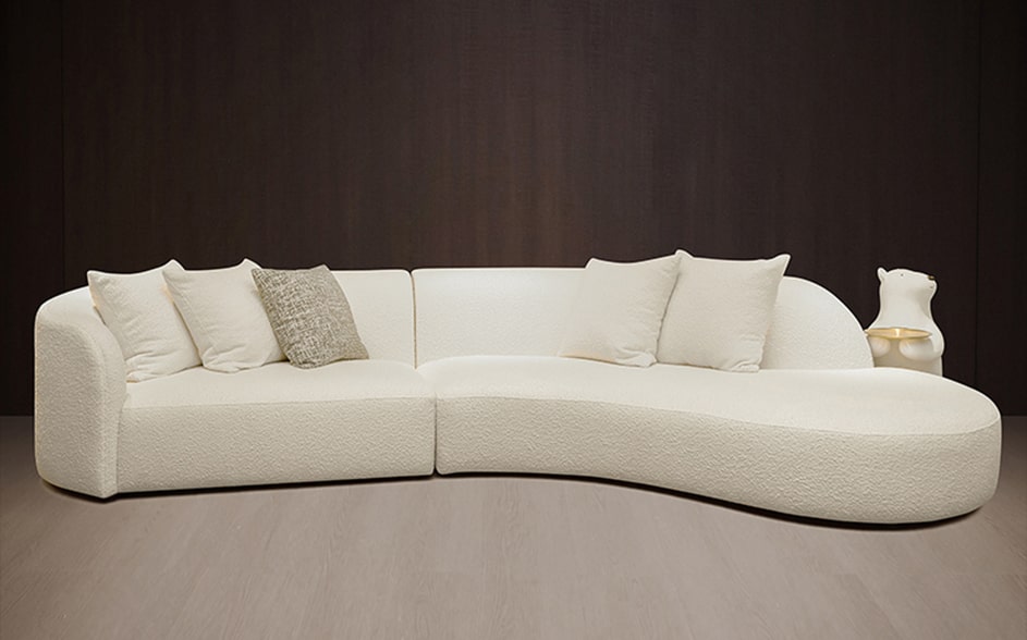 modern-interior-with-sofa