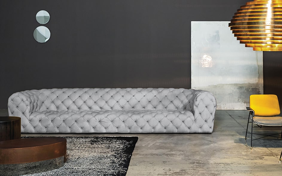 puffed-sofa-in-interior